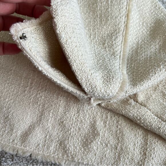 NWT Women's Boucle Frayed Edge Mini Skirt - Future Collective T™ SIZE 16 - Picture 4 of 11